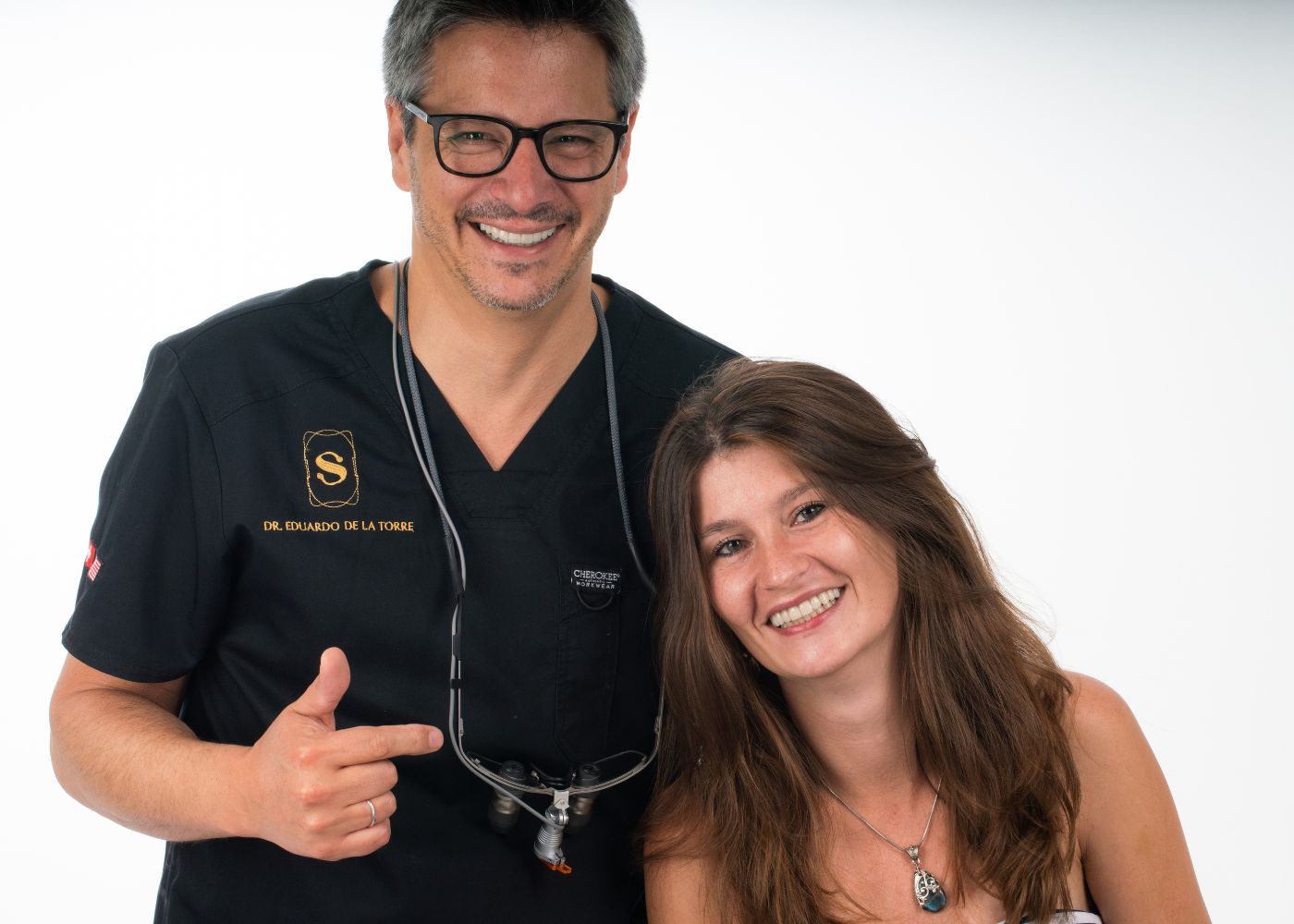 geneva-dental-team-with-happy-patient