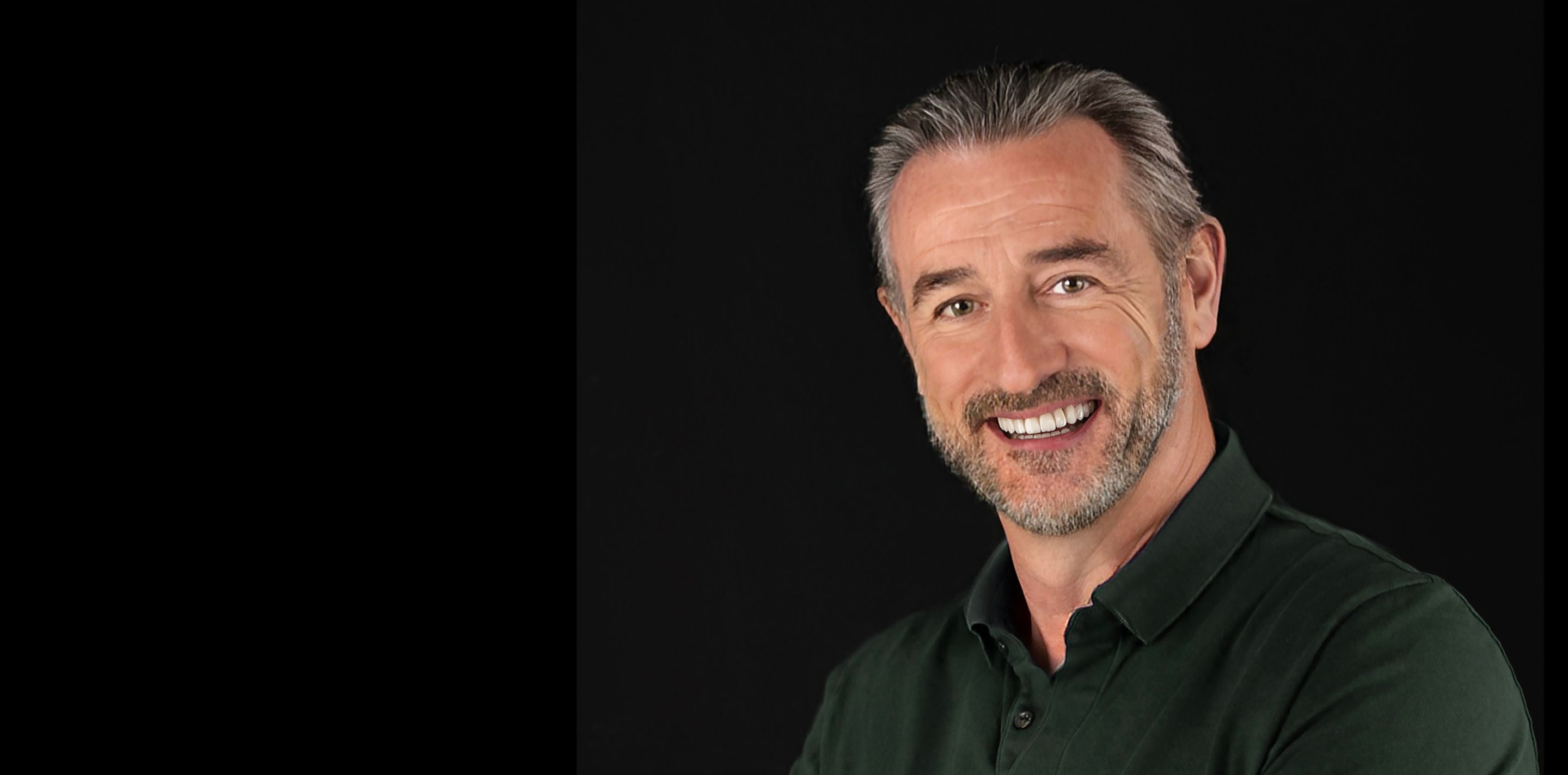 smiling people in a dental clinic in geneva